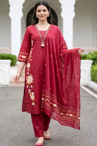 women floral embroidered regular thread work cotton kurta with trousers & with dupatta