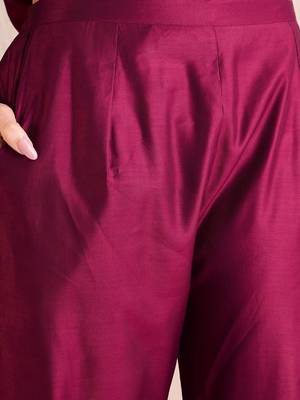 women ethnic motifs embroidered regular liva kurta with trousers & with dupatta 4