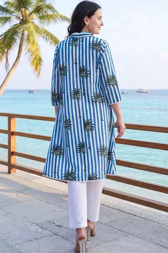 women printed regular cotton kurta with trousers