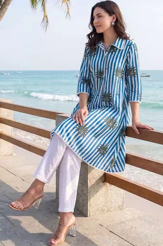 women printed regular cotton kurta with trousers