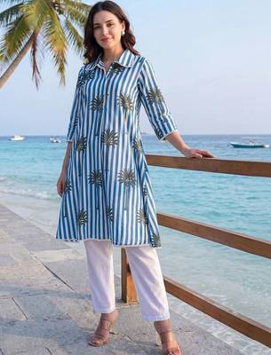 women printed regular cotton kurta with trousers 6