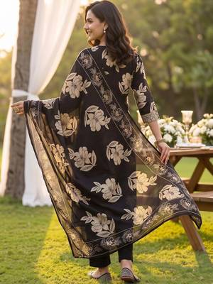 women floral printed regular thread work chanderi silk kurta with trousers & with dupatta 4