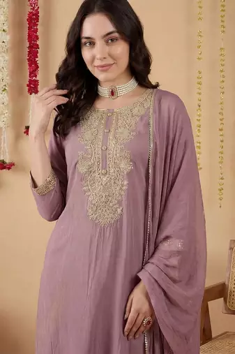 women ethnic motifs embroidered regular thread work kurta with trousers & with dupatta