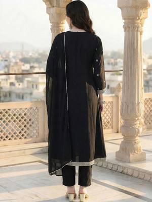 women angrakha kurta with trousers & with dupatta 4