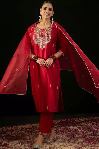 women ethnic motifs embroidered regular liva kurta with trousers & with dupatta