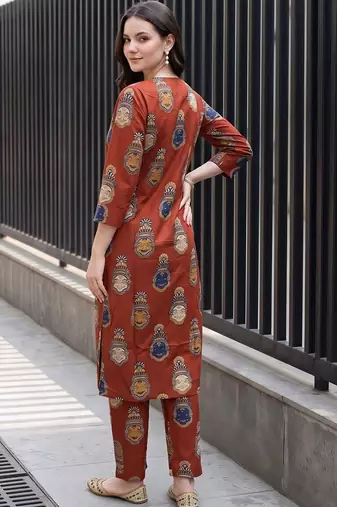 women ethnic motifs printed regular cotton kurta with trousers