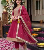 women ethnic motifs embroidered regular kurta with trousers & with dupatta