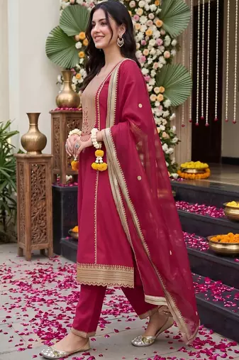 women ethnic motifs embroidered regular kurta with trousers & with dupatta