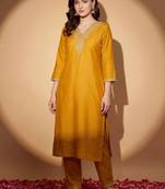 women ethnic motifs embroidered regular thread work kurta with trousers