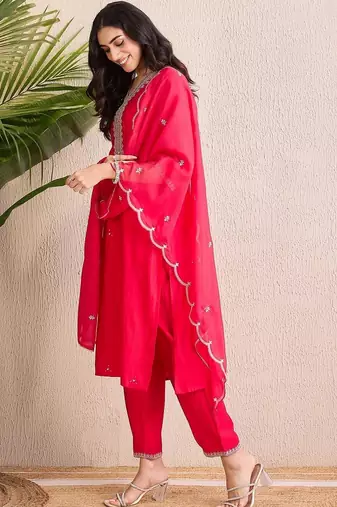 women ethnic motifs embroidered regular thread work liva kurta with trousers & with dupatta