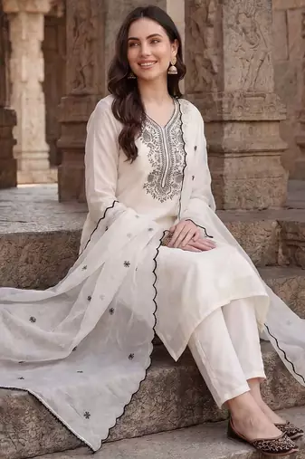 women ethnic regular thread work kurta with trousers with dupatta
