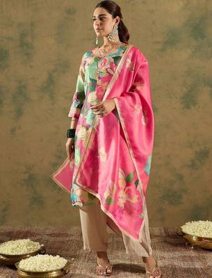 women floral printed regular thread work kurta with palazzos & with dupatta 1