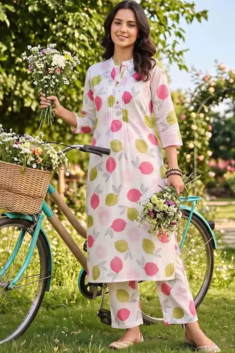 women printed regular cotton kurta with trousers