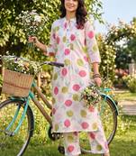 women printed regular cotton kurta with trousers