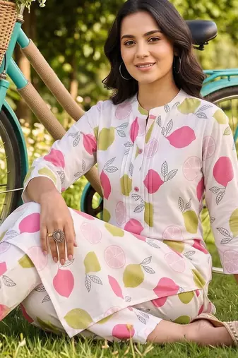 women printed regular cotton kurta with trousers