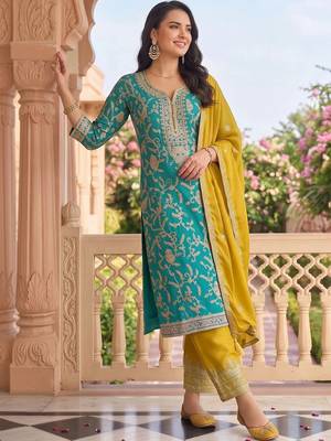women ethnic motifs embroidered regular thread work kurta with trousers & with dupatta 1