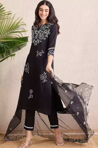 women ethnic motifs embroidered regular thread work kurta with trousers & with dupatta
