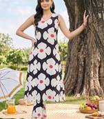 women floral printed regular cotton kurta with trousers