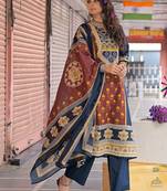 ethnic motifs printed cotton straight kurta with trousers & dupatta