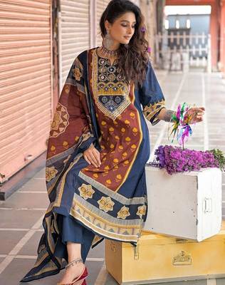 ethnic motifs printed cotton straight kurta with trousers & dupatta 5