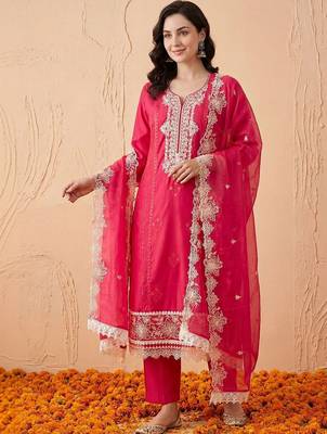 women ethnic motifs embroidered regular thread work kurta with trousers & with dupatta 1