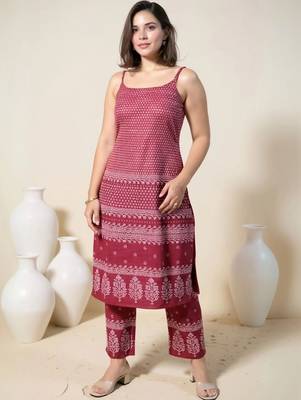 women ethnic motifs printed regular cotton kurta with trousers 1