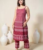 women ethnic motifs printed regular cotton kurta with trousers