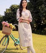 women floral printed regular kurta with trousers