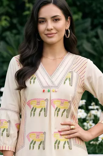 women ethnic motifs printed regular cotton kurta with trousers