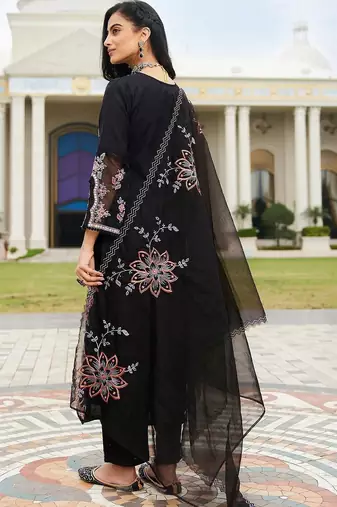 women ethnic motifs embroidered regular thread work kurta with trousers & with dupatta