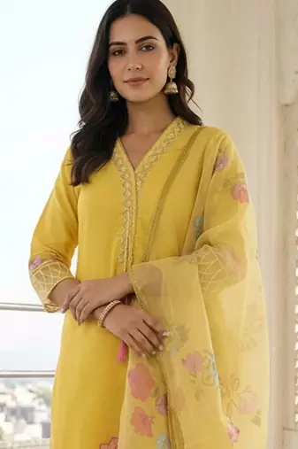 women ethnic motifs embroidered regular thread work kurta with trousers & dupatta