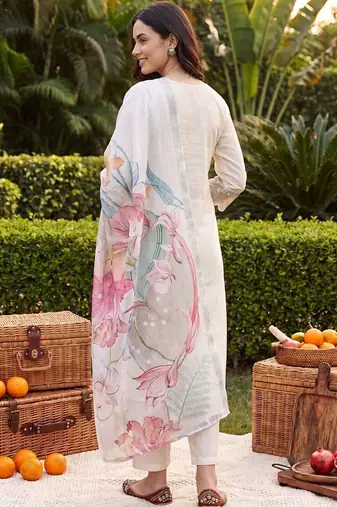 women ethnic motifs embroidered regular thread work kurta with trousers & with dupatta