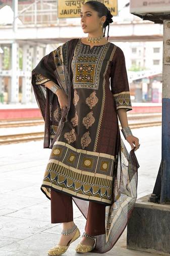 women ethnic motifs printed regular cotton kurta with trousers & with dupatta