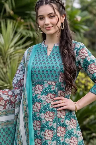 women floral printed regular cotton kurta with trousers & with dupatta