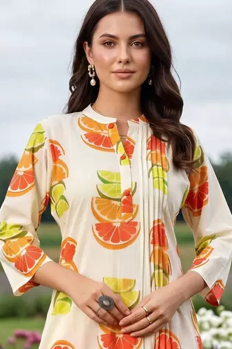 women printed regular cotton kurta with trousers