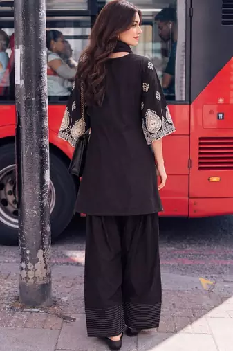 women ethnic motifs embroidered regular thread work kurta with palazzos & dupatta