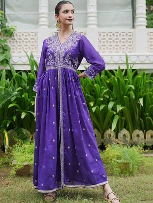 women ethnic motifs embroidered angrakha thread work kurta with palazzos 6