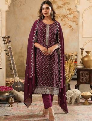 women ethnic motifs embroidered regular thread work kurta with trousers & with dupatta 3