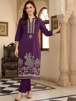 women ethnic motifs printed regular cotton kurta with trousers 1