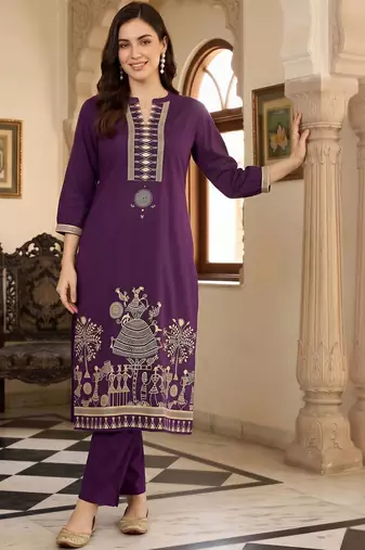 women ethnic motifs printed regular cotton kurta with trousers