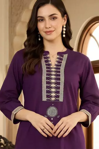 women ethnic motifs printed regular cotton kurta with trousers