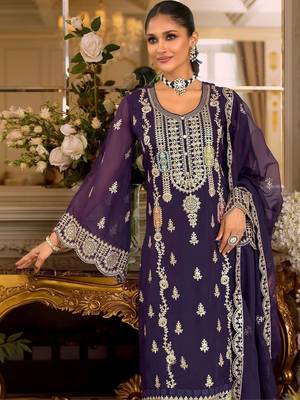 women ethnic motifs regular thread work kurta with trousers & dupatta 5