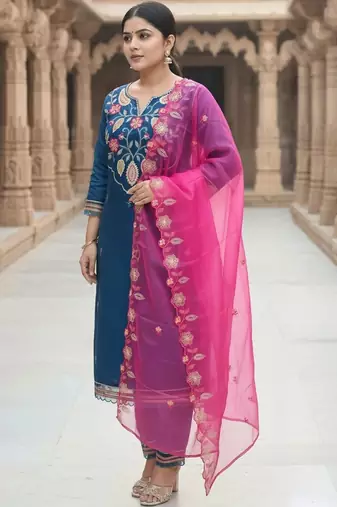 women ethnic motifs embroidered regular thread work kurta with trousers & with dupatta