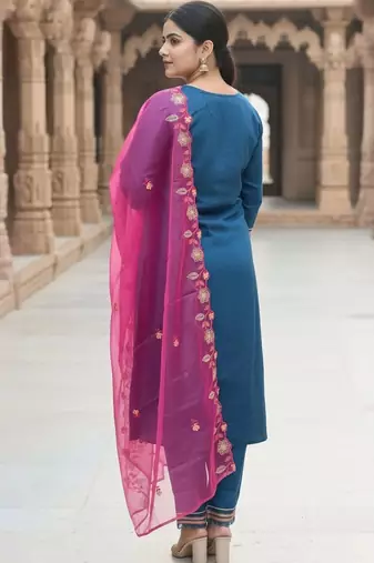 women ethnic motifs embroidered regular thread work kurta with trousers & with dupatta