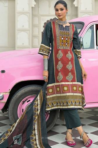 women ethnic motifs printed regular cotton kurta with trousers & with dupatta