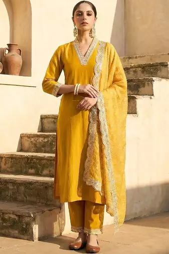 women ethnic motifs regular thread work kurta with trousers & with dupatta