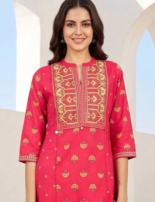women ethnic motifs printed regular cotton kurta with trousers 2