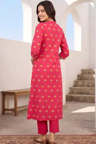 women ethnic motifs printed regular cotton kurta with trousers