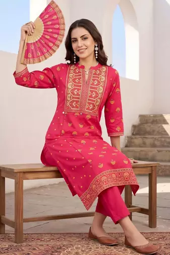 women ethnic motifs printed regular cotton kurta with trousers