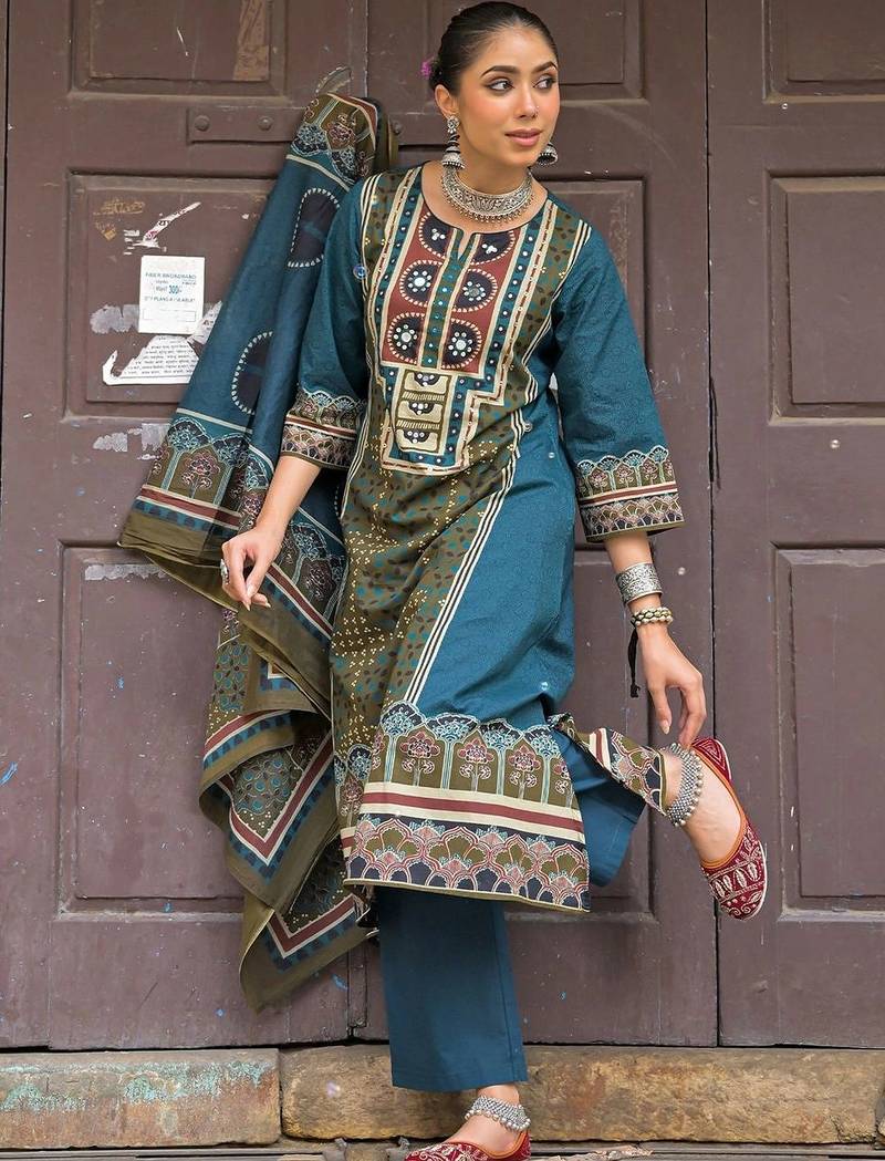 women ethnic motifs printed regular mirror work cotton kurta with trousers & with dupatta